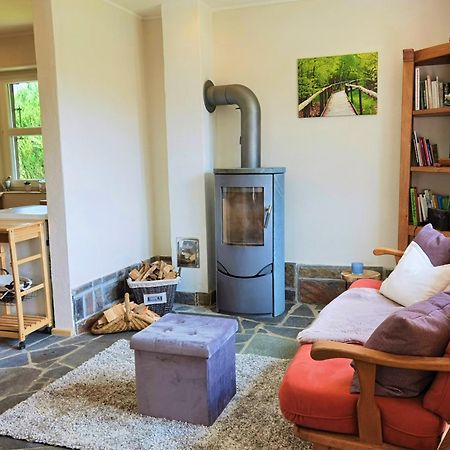 Ferienhaus Eifelrose ジンメラート エクステリア 写真