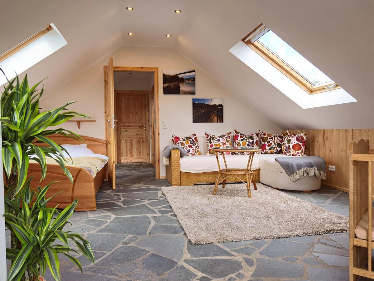 Ferienhaus Eifelrose ジンメラート エクステリア 写真