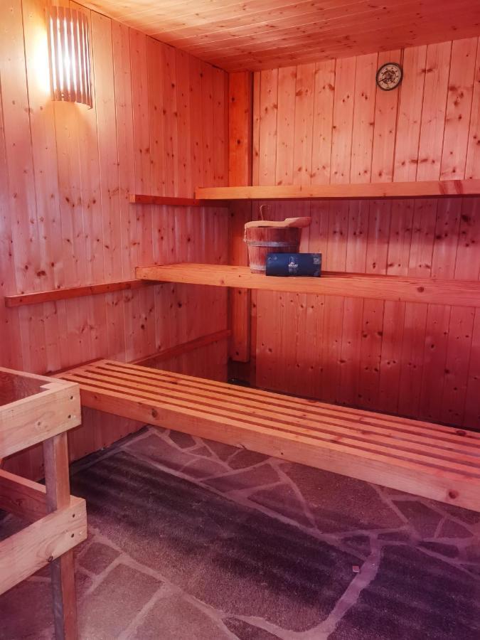 Ferienhaus Eifelrose ジンメラート エクステリア 写真