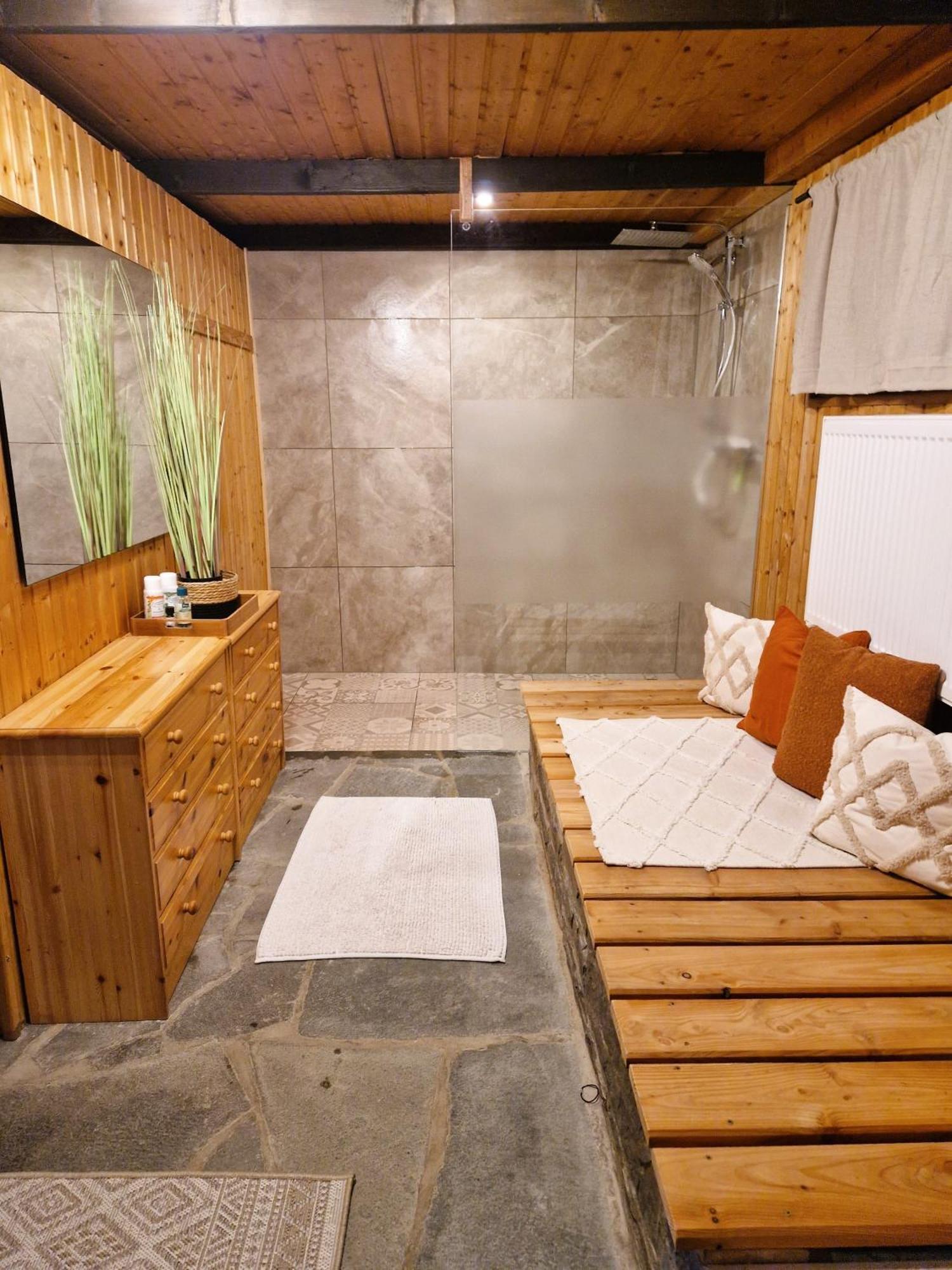 Ferienhaus Eifelrose ジンメラート エクステリア 写真